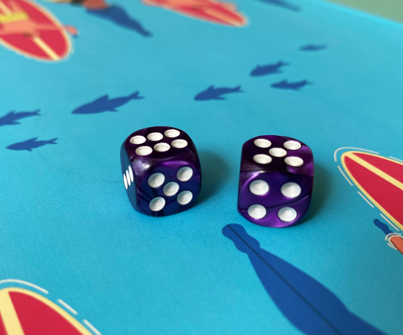 Happy White-Purple Dice